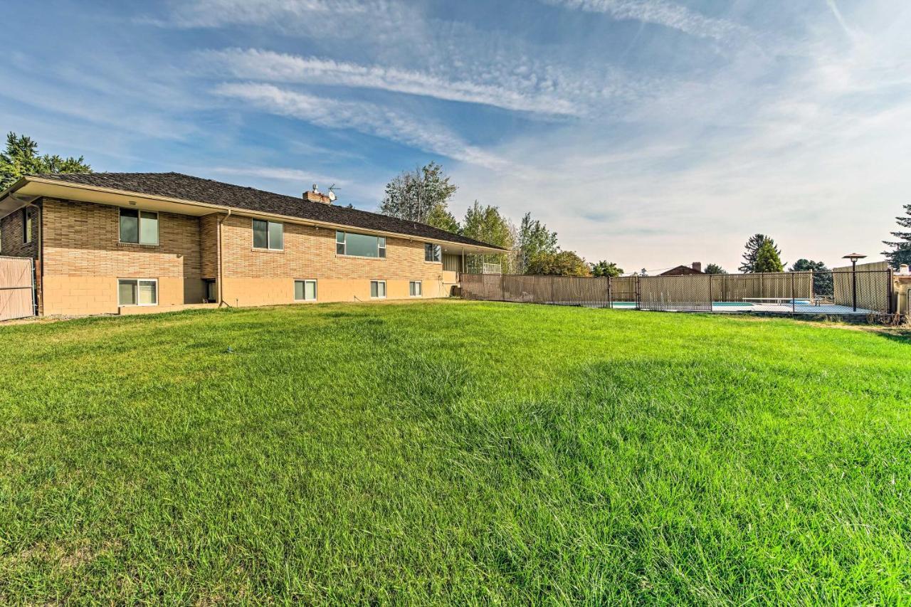 Family-Friendly Yakima Escape With Yard And Pool! Villa Buitenkant foto